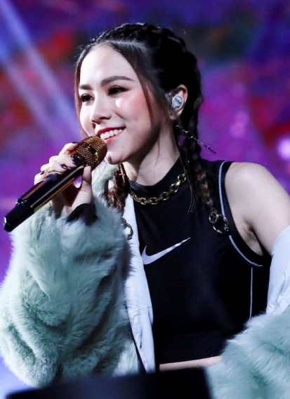 ������2013����Ѳ���ݳ���.GEM.XXX.Live.2013.BluRay